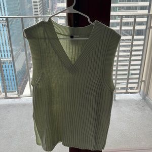 H&M- Sweater Vest- NEW without tags